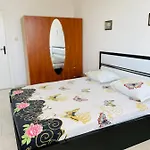 Sun Palace 公寓 圣弗拉斯