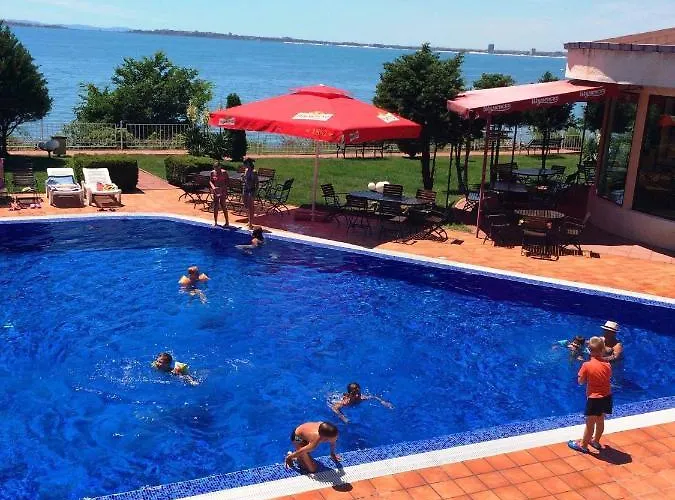 Sun Palace Свети-Влас